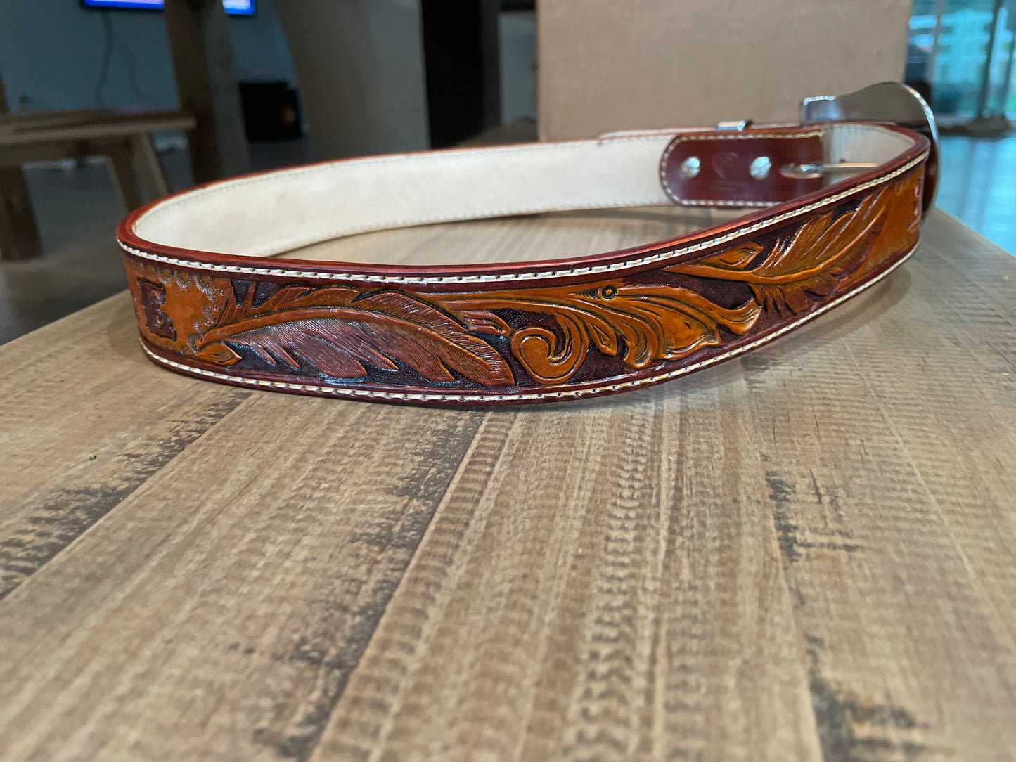 Western belt - hand carved feathers